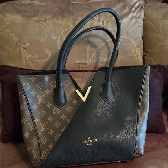 New Black and Brown Monogram Tote - Picture 1 of 4